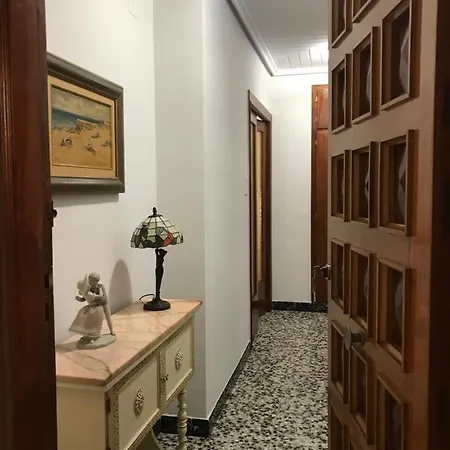 Bonito Piso En El Centro De * Benaguacil